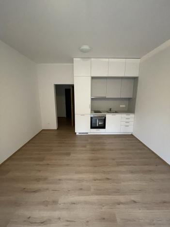 Pronájem bytu 1+kk, Mariánské Lázně, Chebská, 30 m2