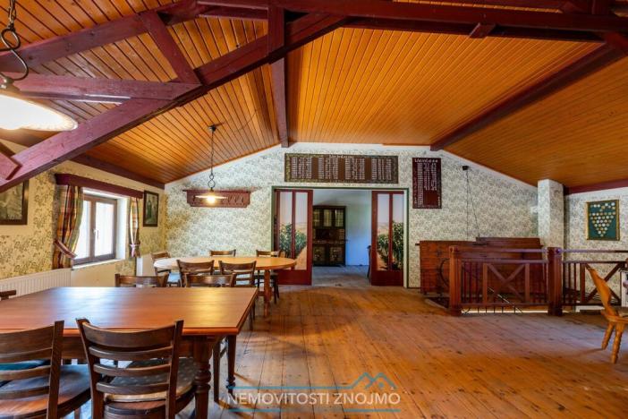 Prodej vinného sklepa, Haugsdorf, Rakousko, 177 m2