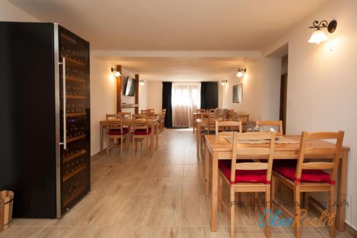 Pronájem ubytování, Mikulov, 928 m2