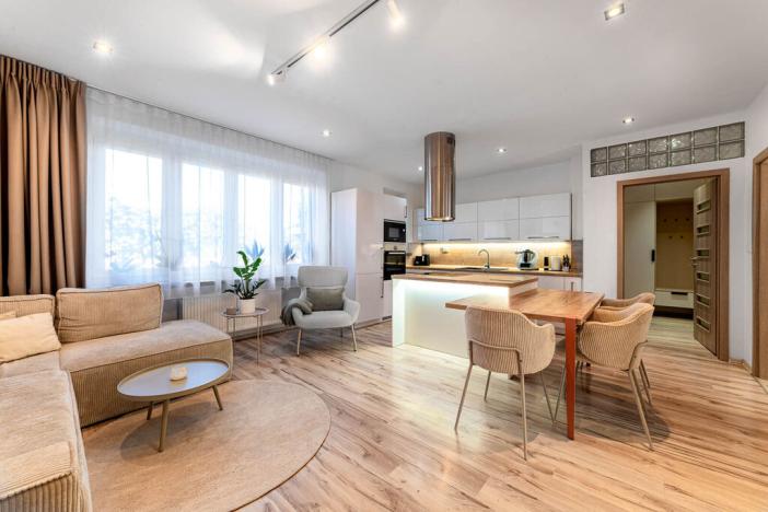 Prodej bytu 3+kk, Zlín, třída Tomáše Bati, 74 m2