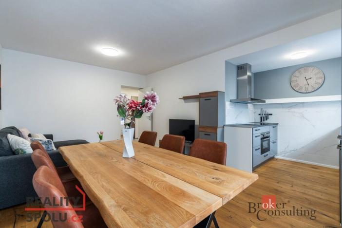 Prodej bytu 3+kk, Svoboda nad Úpou, Maršovská, 72 m2