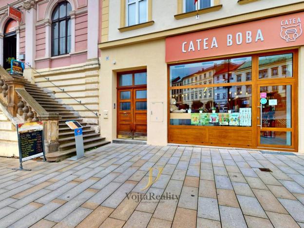 Pronájem obchodního prostoru, Olomouc, Dolní náměstí, 112 m2