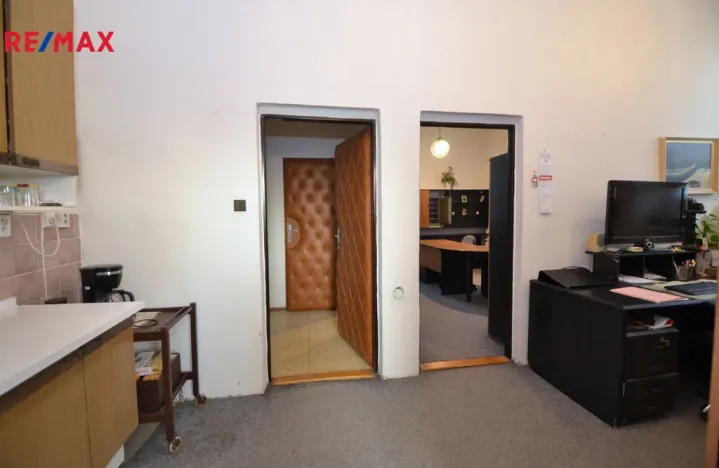 Pronájem kanceláře, Olomouc - Hodolany, Holická, 57 m2