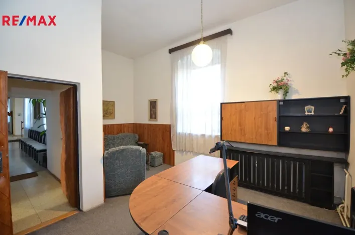 Pronájem kanceláře, Olomouc - Hodolany, Holická, 57 m2