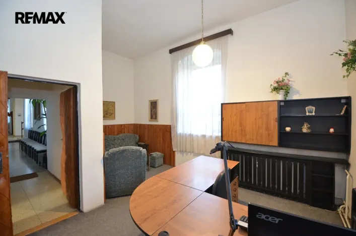 Pronájem kanceláře, Olomouc - Hodolany, Holická, 57 m2