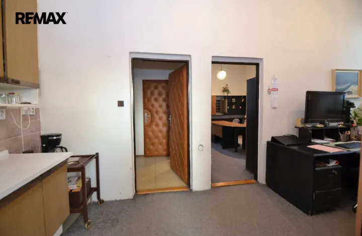 Pronájem kanceláře, Olomouc - Hodolany, Holická, 57 m2