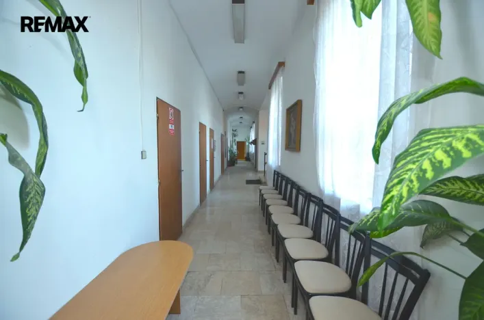 Pronájem kanceláře, Olomouc - Hodolany, Holická, 57 m2