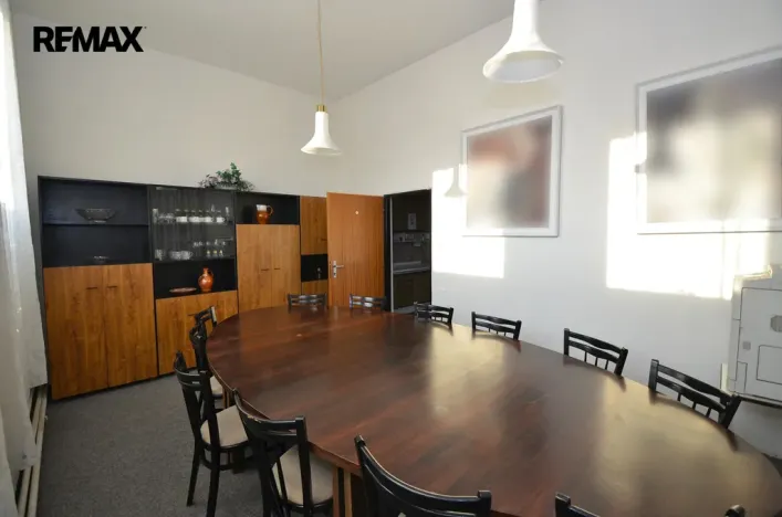 Pronájem kanceláře, Olomouc - Hodolany, Holická, 57 m2