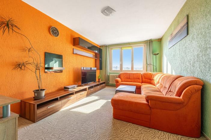 Prodej bytu 2+1, Dobřany, Husova, 65 m2