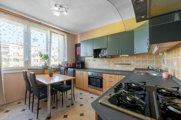 Prodej bytu 2+1, Dobřany, Husova, 65 m2