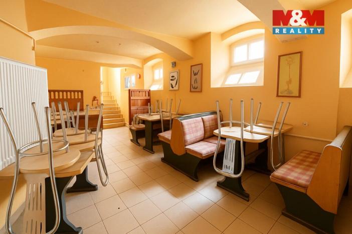 Prodej rodinného domu, České Velenice, Komenského, 650 m2