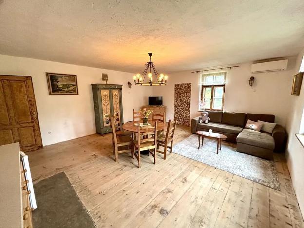 Prodej rodinného domu, Líšnice, 300 m2