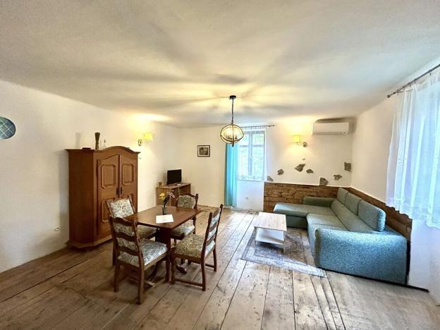 Prodej rodinného domu, Líšnice, 300 m2