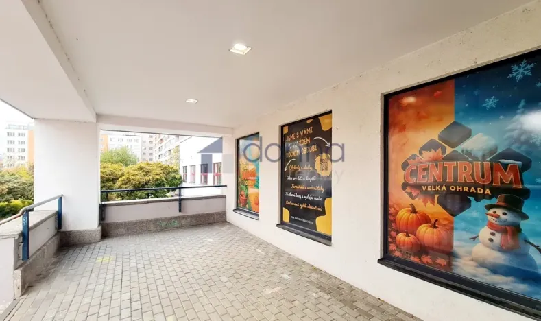 Pronájem obchodního prostoru, Praha, Prusíkova, 102 m2
