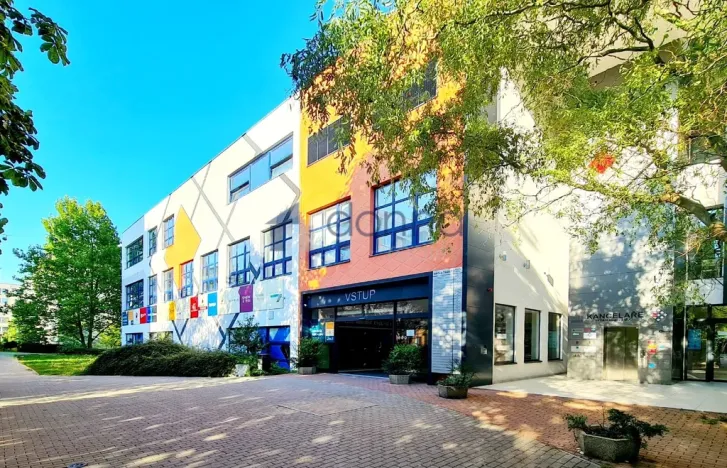 Pronájem obchodního prostoru, Praha, Prusíkova, 102 m2