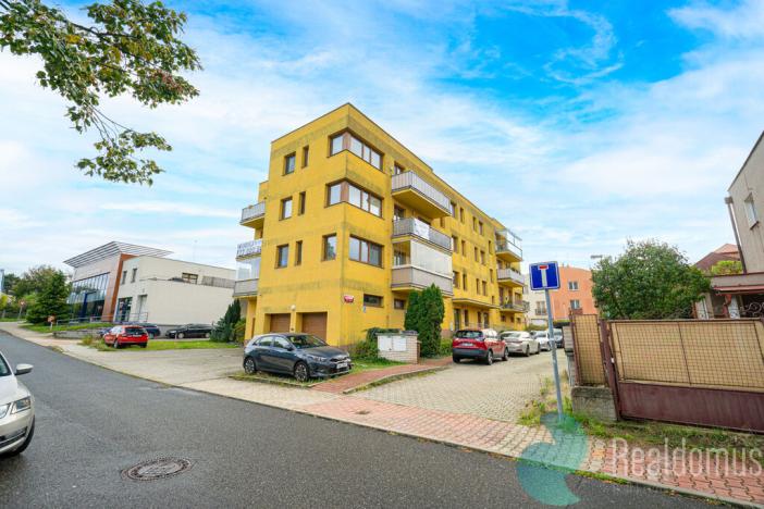 Prodej bytu 1+kk, Praha, Bojínková, 32 m2