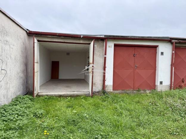 Pronájem garáže, Havlíčkův Brod, U Cihláře, 18 m2