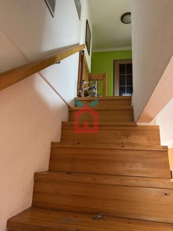 Prodej rodinného domu, Horky, 180 m2