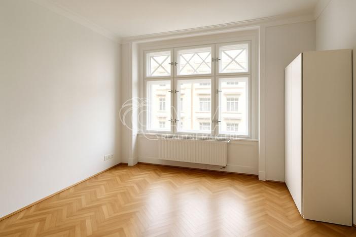 Pronájem bytu 4+1, Praha - Vinohrady, Polská, 147 m2