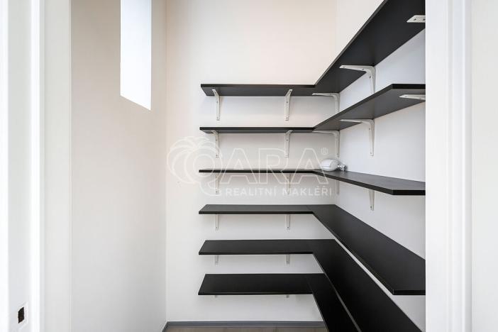 Pronájem bytu 4+1, Praha - Vinohrady, Polská, 147 m2