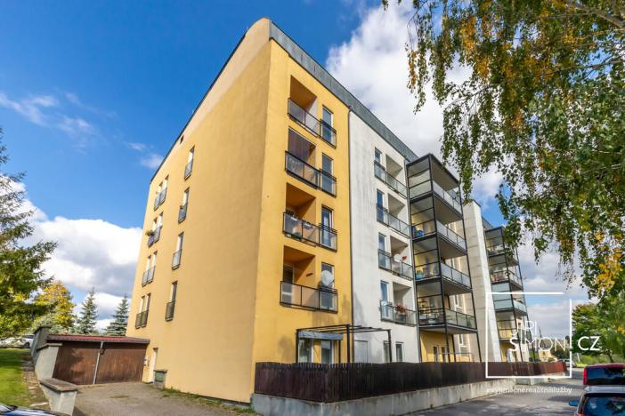 Prodej bytu 2+kk, Tmaň, 50 m2