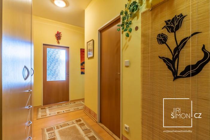 Prodej bytu 2+kk, Tmaň, 50 m2