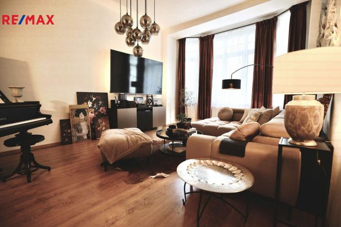 Prodej činžovního domu, Ostrava - Moravská Ostrava, Nádražní, 1800 m2