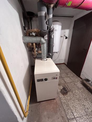 Prodej rodinného domu, Hroznová Lhota, 152 m2