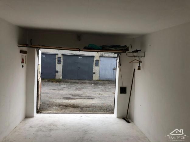 Pronájem garáže, Jihlava, Březinova, 19 m2