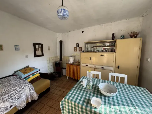 Prodej rodinného domu, Běrunice, Hlavní, 70 m2