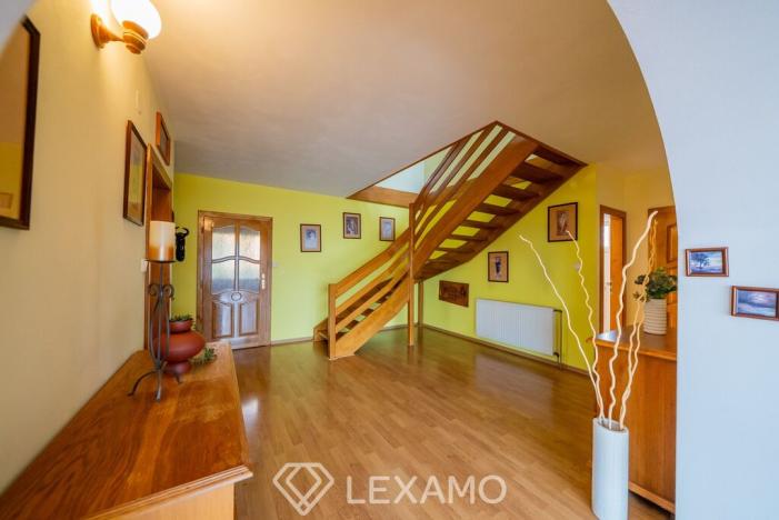 Prodej rodinného domu, Slatina, 270 m2