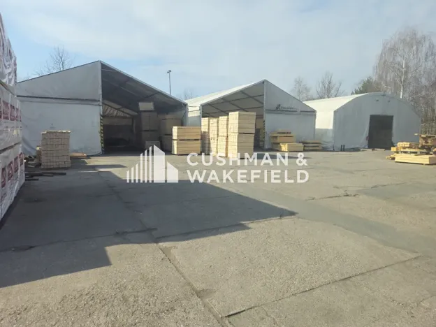 Prodej výrobních prostor, Hradec Králové, Dřevařská, 11800 m2