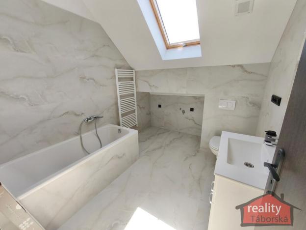 Prodej bytu 2+kk, Nupaky, Nupacká, 60 m2