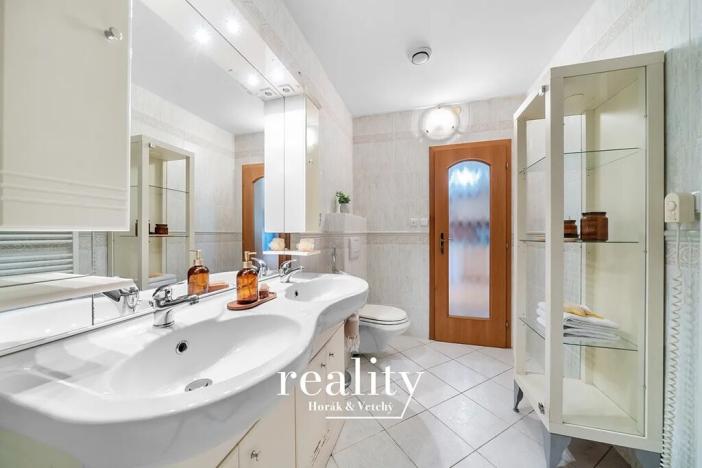 Prodej ordinace, Znojmo, Bratrstva, 210 m2