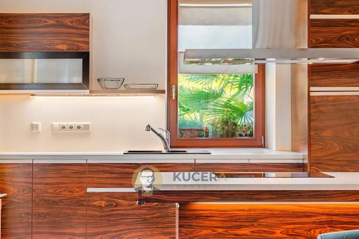 Prodej rodinného domu, Lichnov, 672 m2