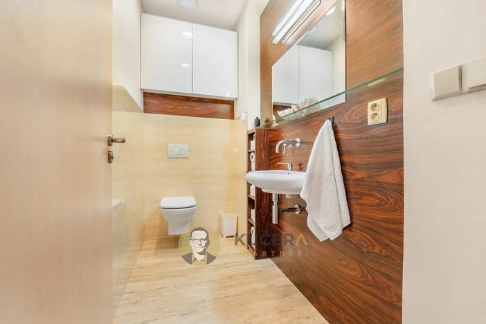 Prodej rodinného domu, Lichnov, 672 m2