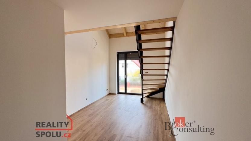 Prodej bytu 4+1, Praha - Pitkovice, K dálnici, 155 m2