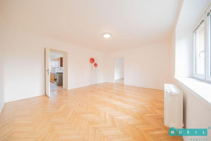 Pronájem bytu 2+1, Olomouc - Neředín, gen. Píky, 65 m2