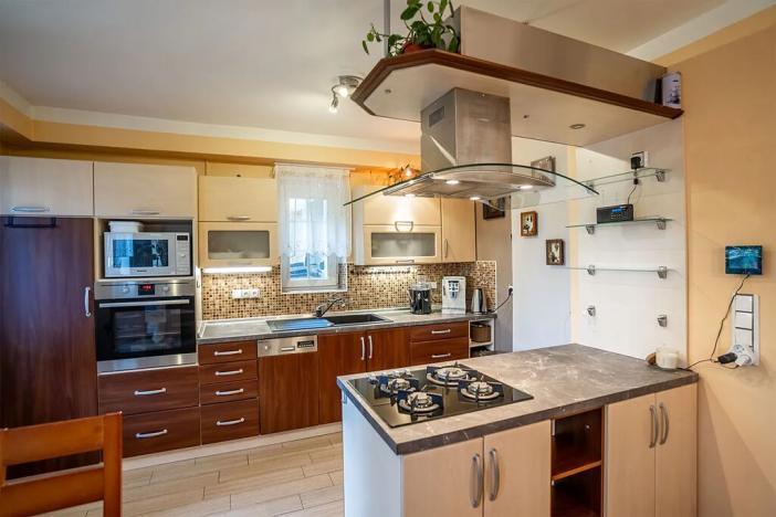 Prodej ubytování, Strážné, 450 m2