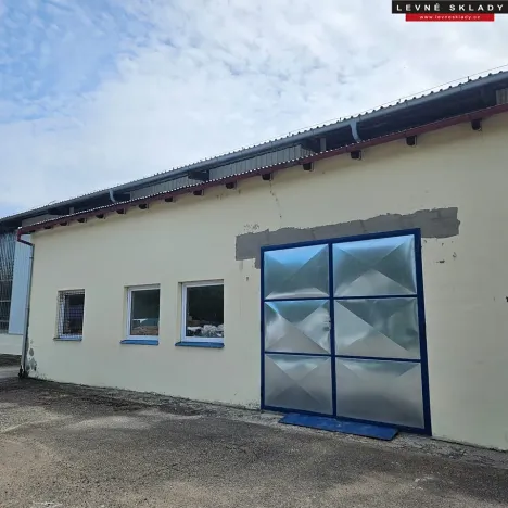 Pronájem skladu, Kladruby nad Labem, 72 m2