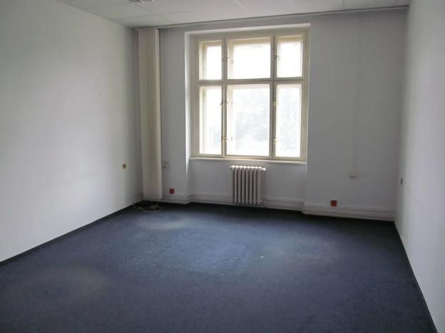 Pronájem kanceláře, Praha - Holešovice, Jablonského, 13 m2