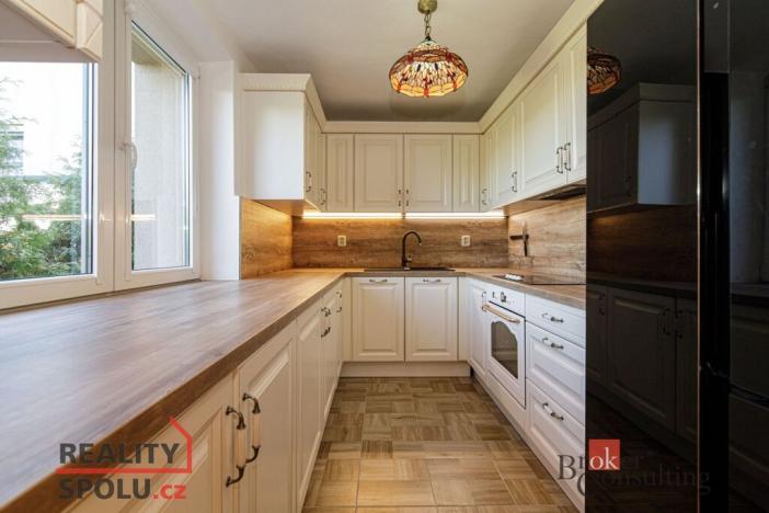 Prodej rodinného domu, Holasovice - Loděnice, 252 m2