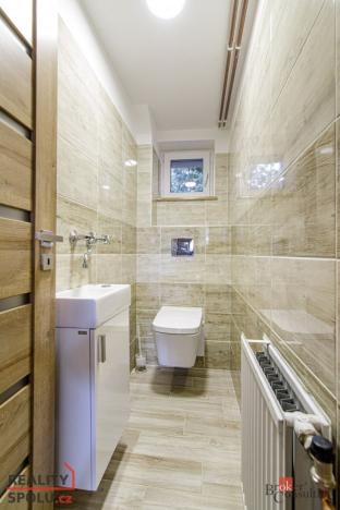 Prodej rodinného domu, Holasovice - Loděnice, 252 m2