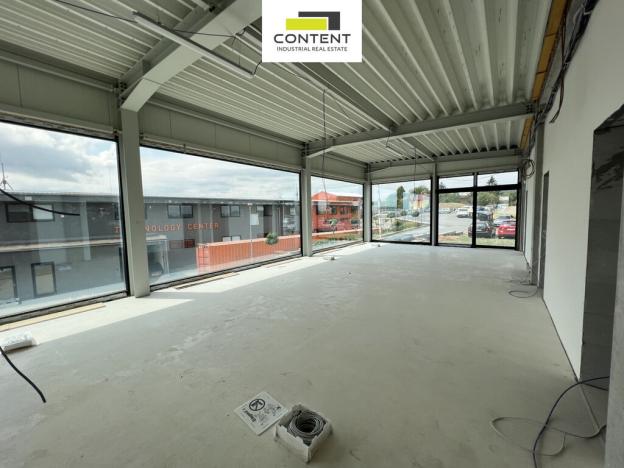 Pronájem skladu, Střelice, 1838 m2