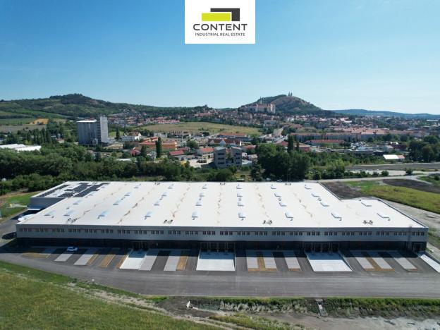 Pronájem skladu, Mikulov, Nádražní, 10000 m2