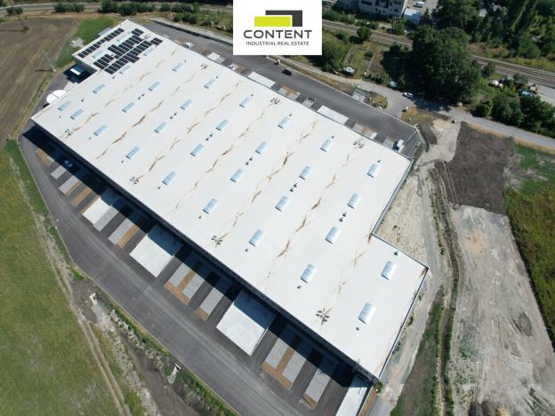 Pronájem skladu, Mikulov, Nádražní, 10000 m2