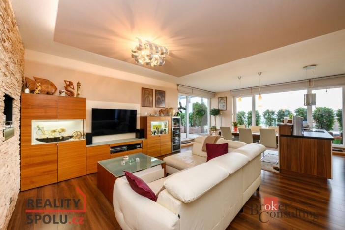 Prodej bytu 5+kk, Plzeň - Doubravka, Na Terasách, 118 m2