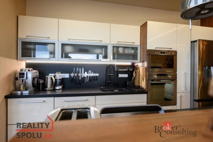 Prodej bytu 5+kk, Plzeň - Doubravka, Na Terasách, 118 m2