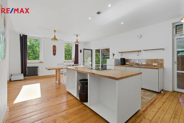 Prodej rodinného domu, Karlovy Vary, Pražská silnice, 450 m2