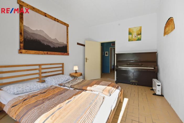 Prodej rodinného domu, Karlovy Vary, Pražská silnice, 450 m2